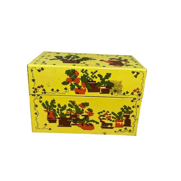 Vintage Bright Yellow Pixelated Floral Metal Recipe Box - Syndicate MFG Co - 60s - Picture 1 of 7